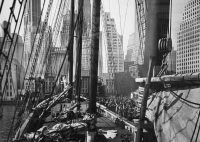 Berenice Abbott, Theoline, Pier 11, East Rivver, Manhattan - 1936, signiert, Galerie Stephen Hoffman